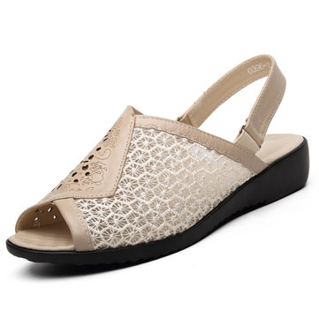 Fleur cuir floral évider cuir sandales plates boucle sandales peep toe