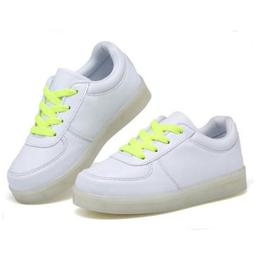 Les enfants adolescent LED light baskets cuir d'unité centrale de kid casual briller garcons filles de la dentelle de sport chaussures en caoutchouc