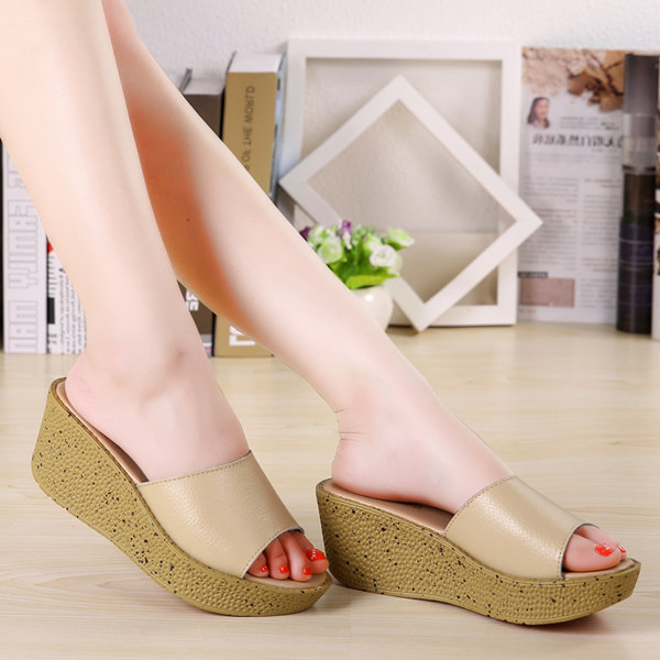 Plage d'été des femmes chics sandales peep toe enfiler Sandales compensées