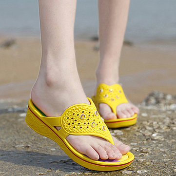 Plage d'été tongs semelle souple pantoufles de la plate-forme de coin slip-ons