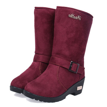 La nouvelle mode de femmes garde l'erreur chaude sur les talons trapus le milieu des chaussures de bottes de cachemire de veau